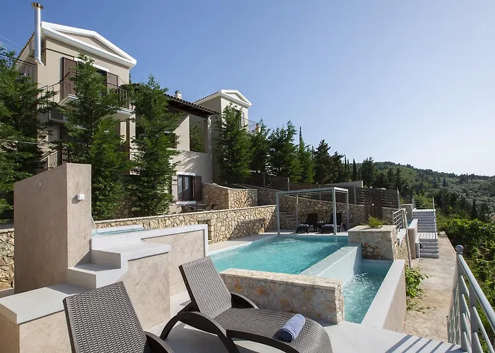 Acquaterra Villa *