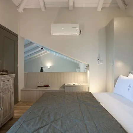 Villa Acquaterra Tsoukaládhes